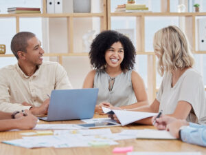 Business owners discuss strategies for boosting organic traffic.